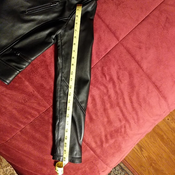 Genuine leather jacket - Picture 7 of 8